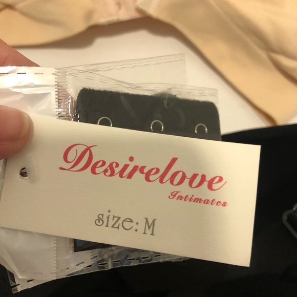 Desire love NWT 2 nursing maternity bras with extenders size medium - Picture 4 of 7